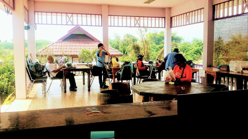 ホテル Mae Klang Banyen Hill チエンマイ エクステリア 写真
